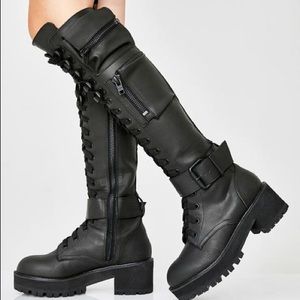 Dolls kill obsidian pocket boots